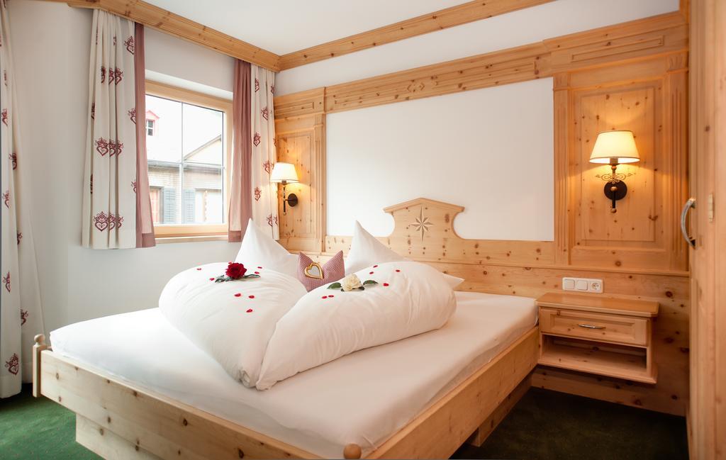 Ferienschloessl Harmonie Hotel Холцгау Стая снимка
