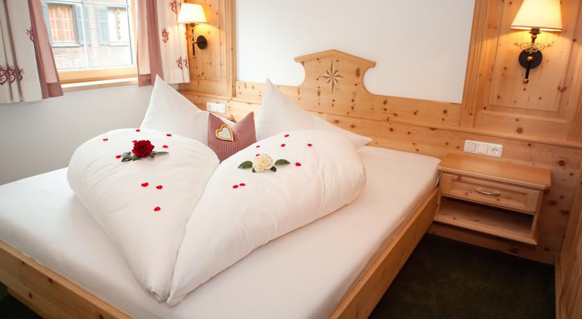 Ferienschloessl Harmonie Hotel Холцгау Екстериор снимка