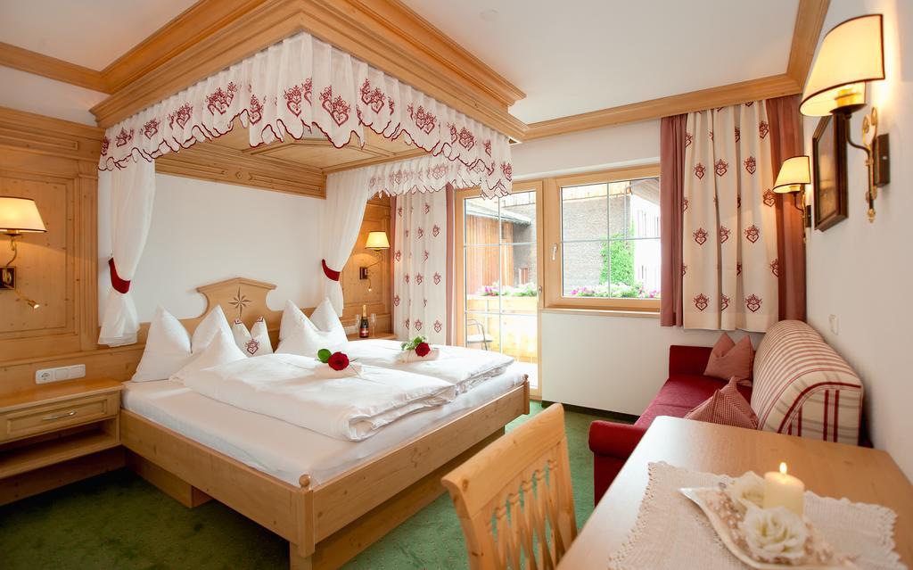 Ferienschloessl Harmonie Hotel Холцгау Стая снимка