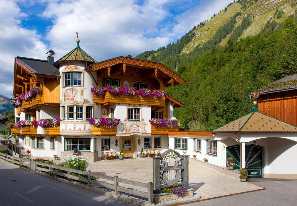 Ferienschloessl Harmonie Hotel Холцгау Екстериор снимка