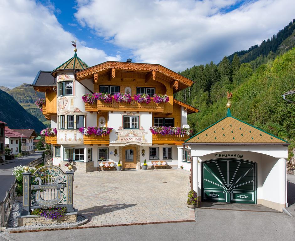 Ferienschloessl Harmonie Hotel Холцгау Екстериор снимка